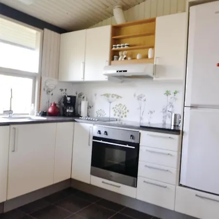 Three-bedroom Holiday In Prázdninový dům