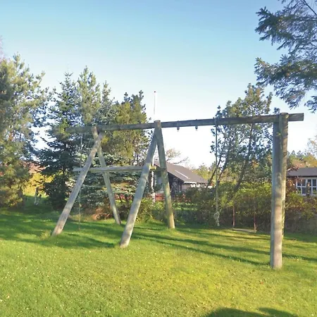 Three-bedroom Holiday In Ørsted